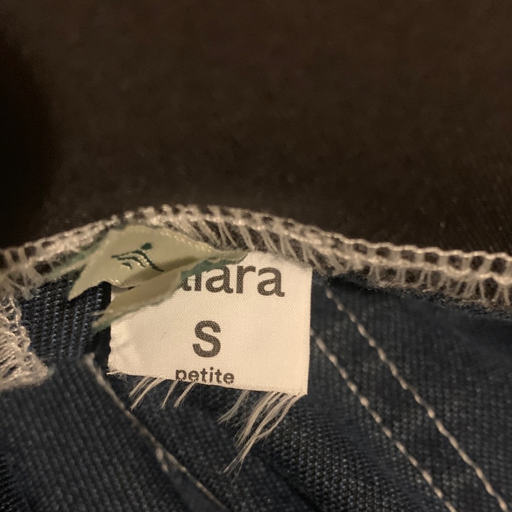 NWOT HALARA Flex High Waisted Blue Flare & Wide Leg Jeans - Picture 8 of 10